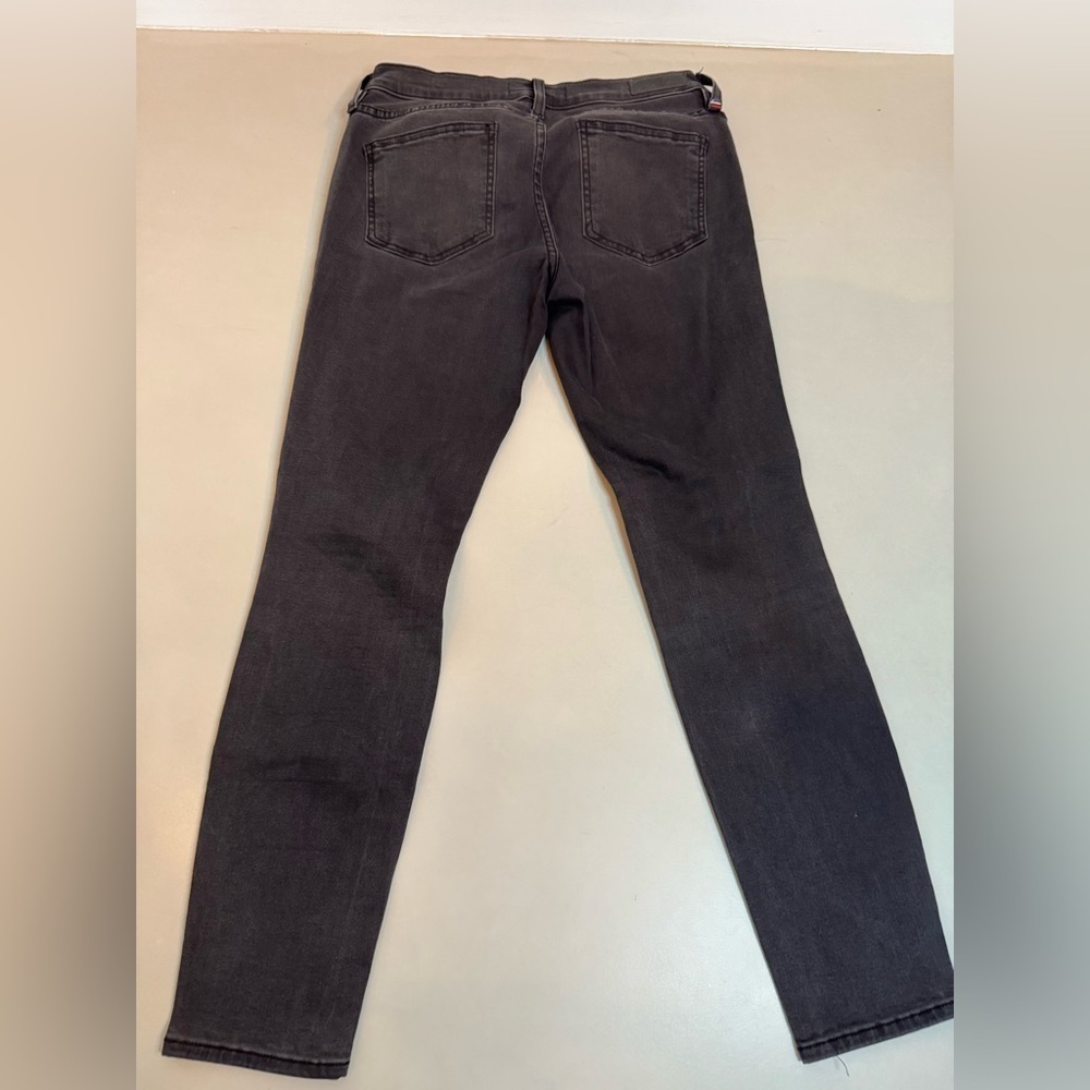 Etienne Marcel Distressed Grey Jeans w/ Red Zipper Detail – Size 29 - Picture 4 of 17